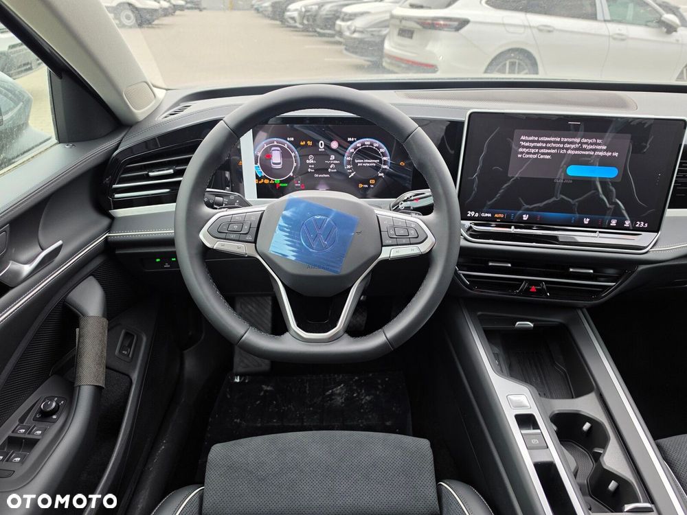 Volkswagen Passat Variant 2.0 TDI SCR Business Plus DSG - 12