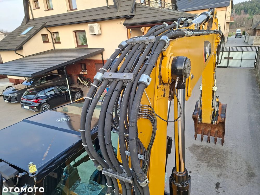 Caterpillar CAT M 318 F - 14