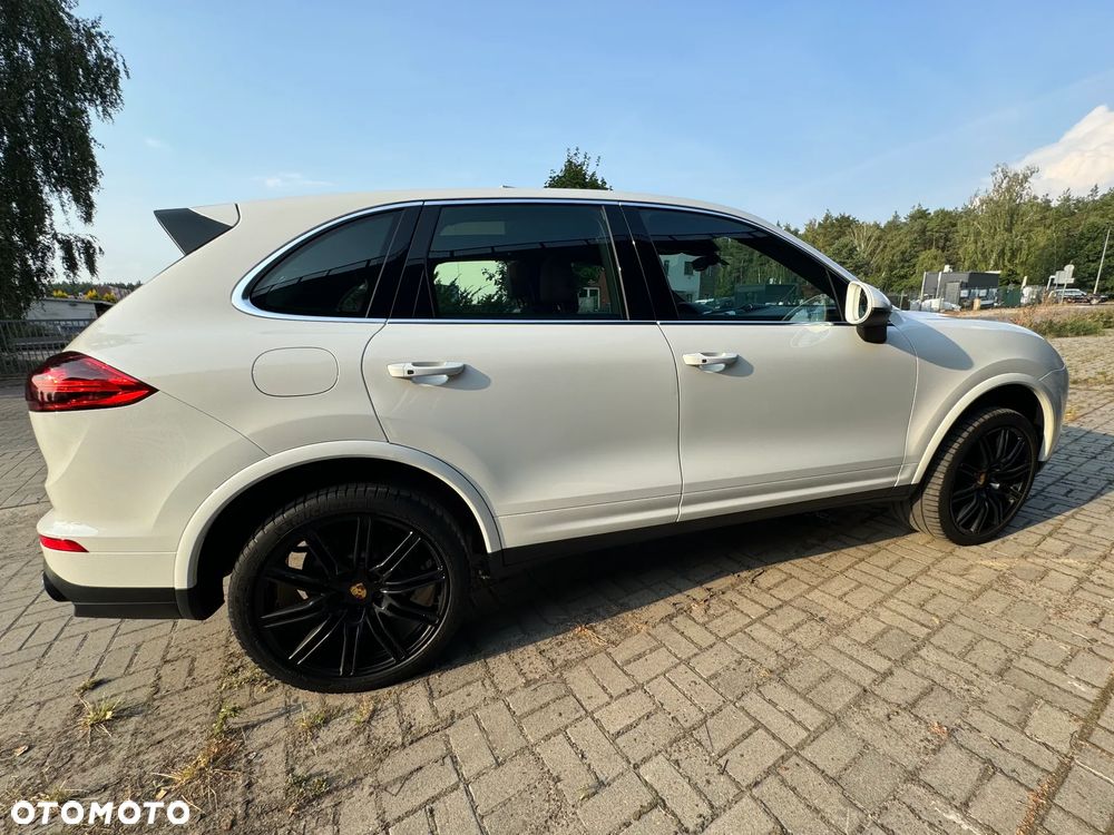 Porsche Cayenne Diesel Platinum Edition - 9