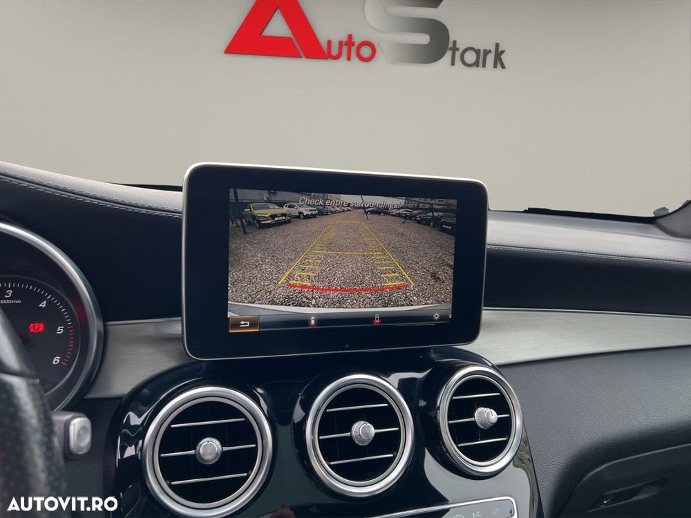 Mercedes-Benz GLC 250 d 4Matic 9G-TRONIC AMG Line - 21