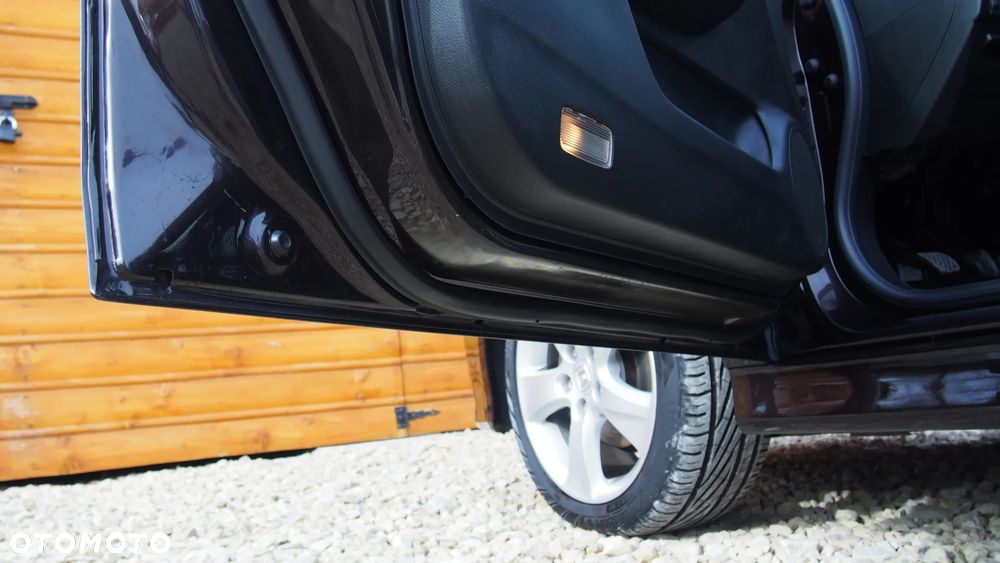 Honda Accord 2.0 Comfort - 29