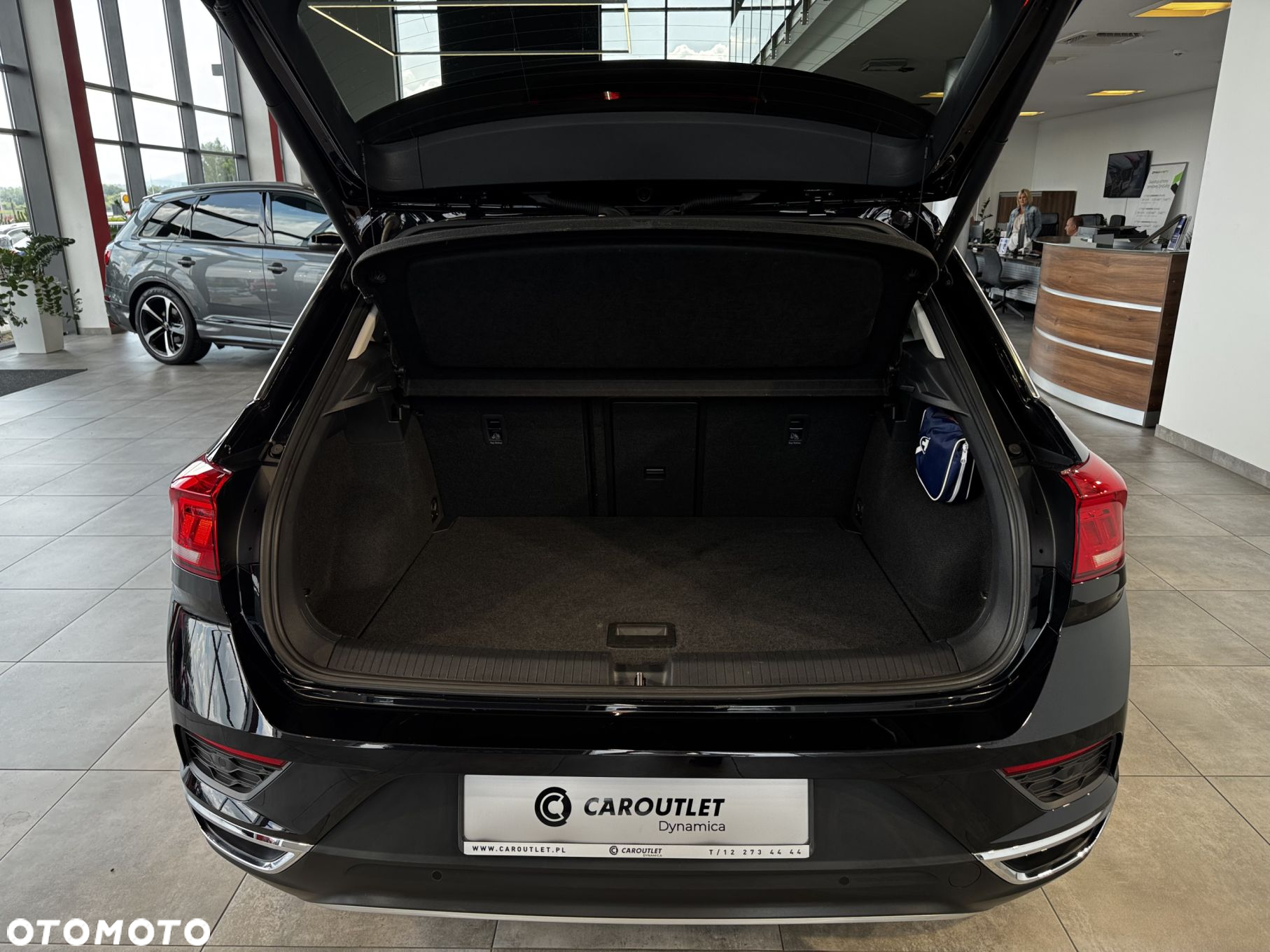 Volkswagen T-Roc - 13
