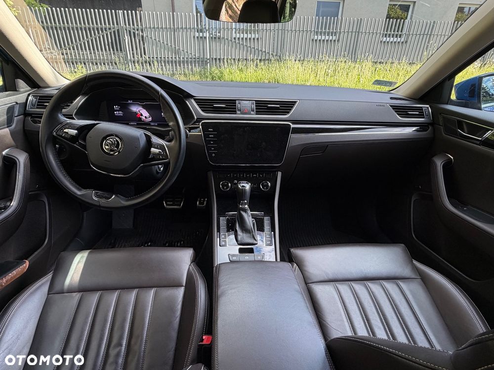 Skoda Superb 1.5 TSI L&K DSG - 8