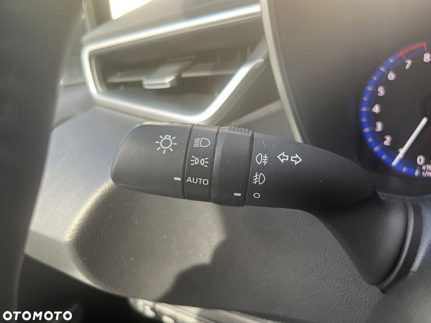 Toyota Corolla - 26