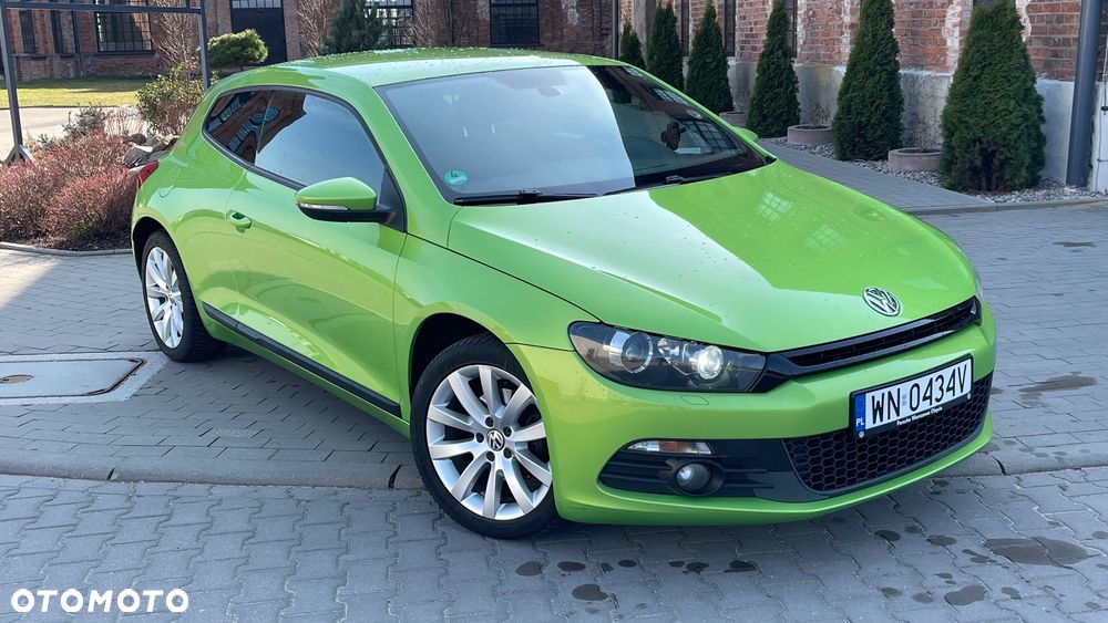Volkswagen Scirocco 2.0 TDI Blue Motion Technologie Team - 2