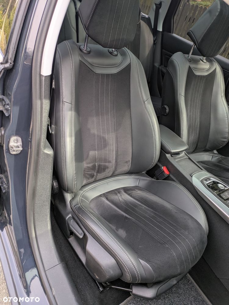 Peugeot 308 BlueHDi FAP 150 Stop&Start Automatik Allure - 25