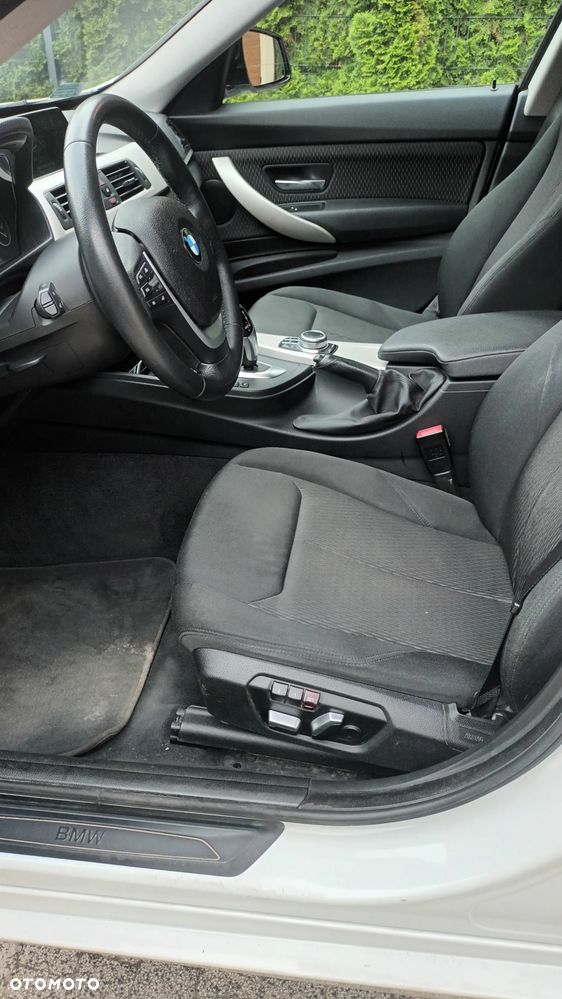 BMW 3GT 320i Advantage - 21