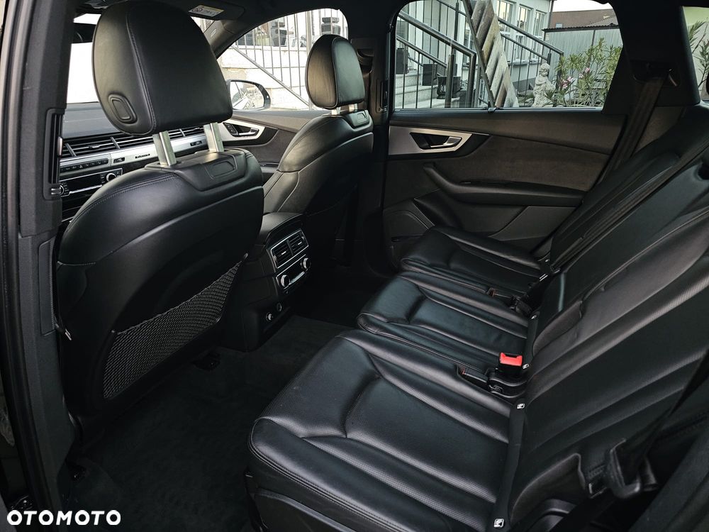 Audi SQ7 4.0 TDI Quattro Tiptronic - 30