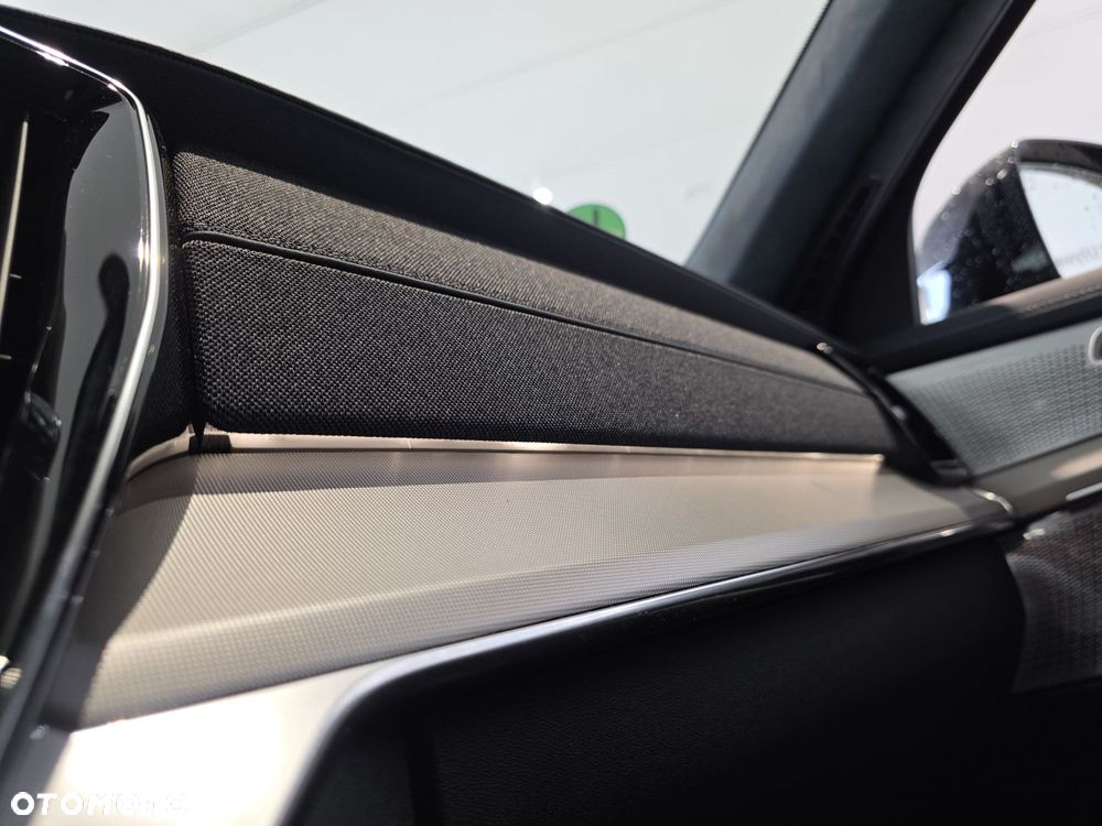 Volvo XC 90 - 19