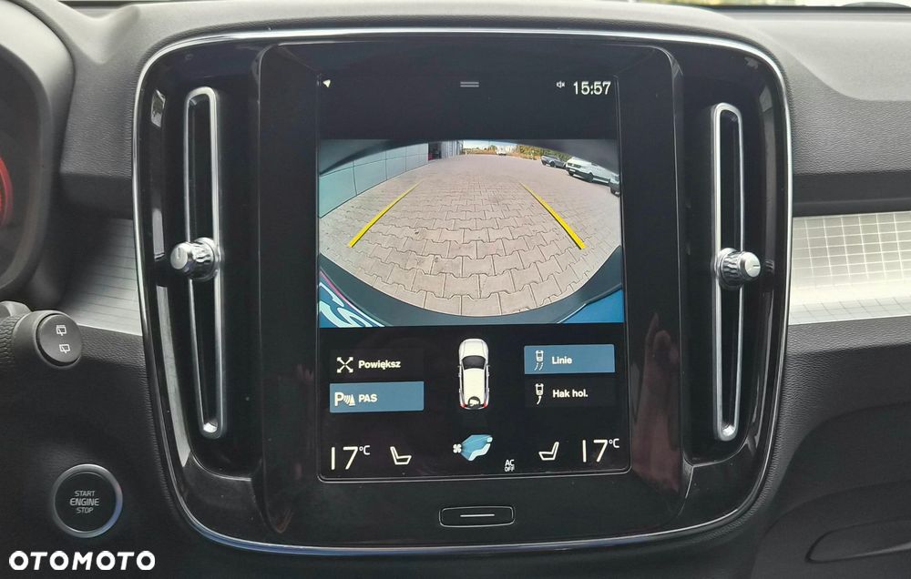 Volvo XC 40 - 35