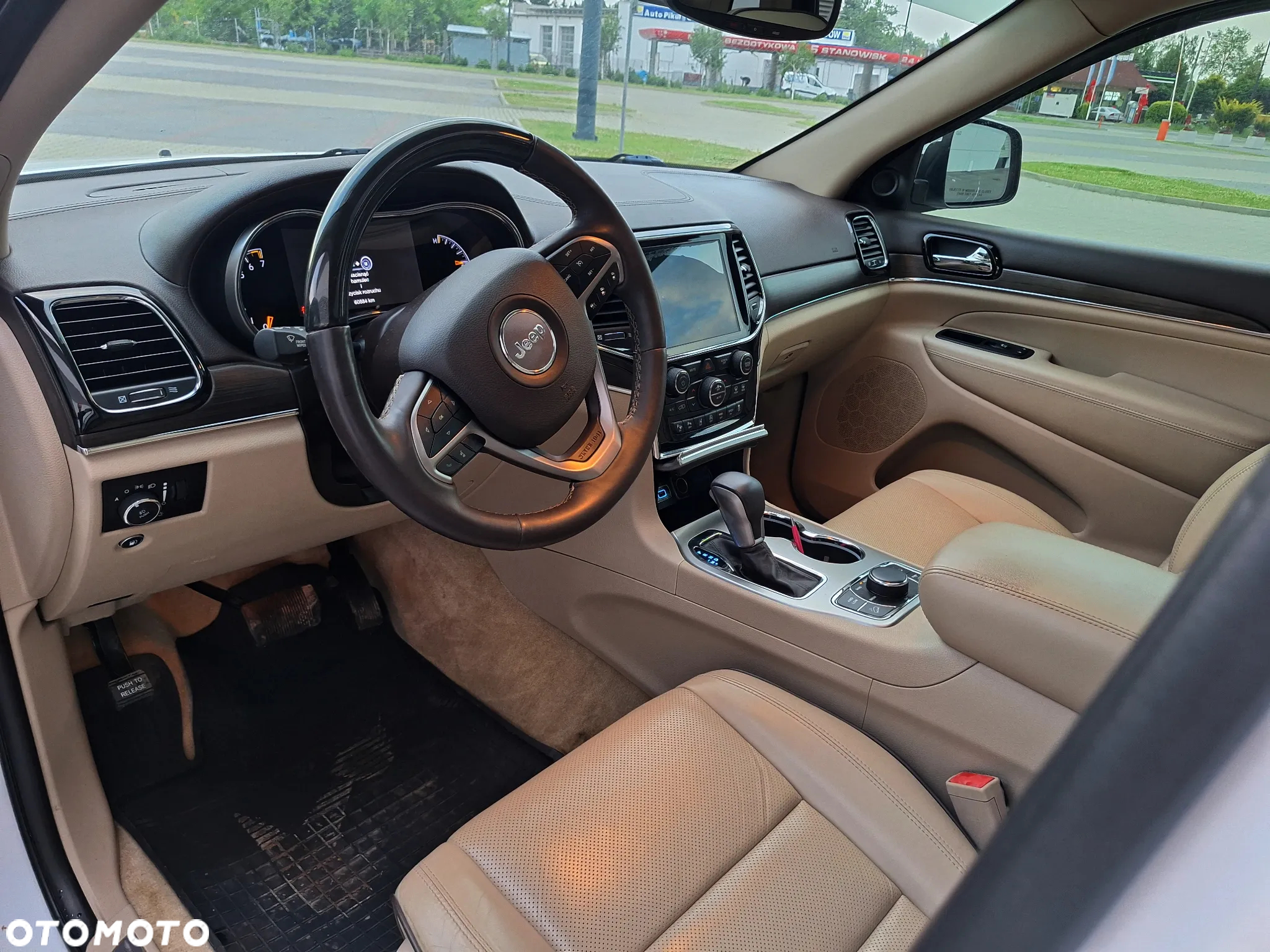 Jeep Grand Cherokee 3.6 V6 Overland - 11