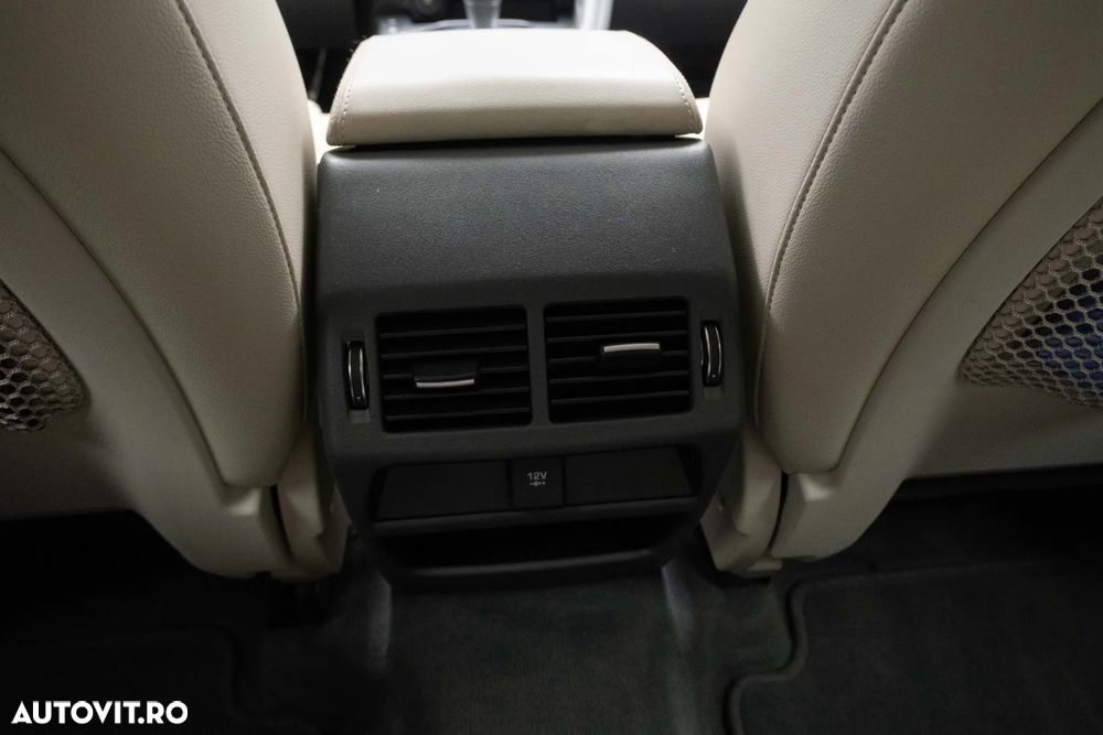 Jaguar E-Pace D150 AWD S - 18