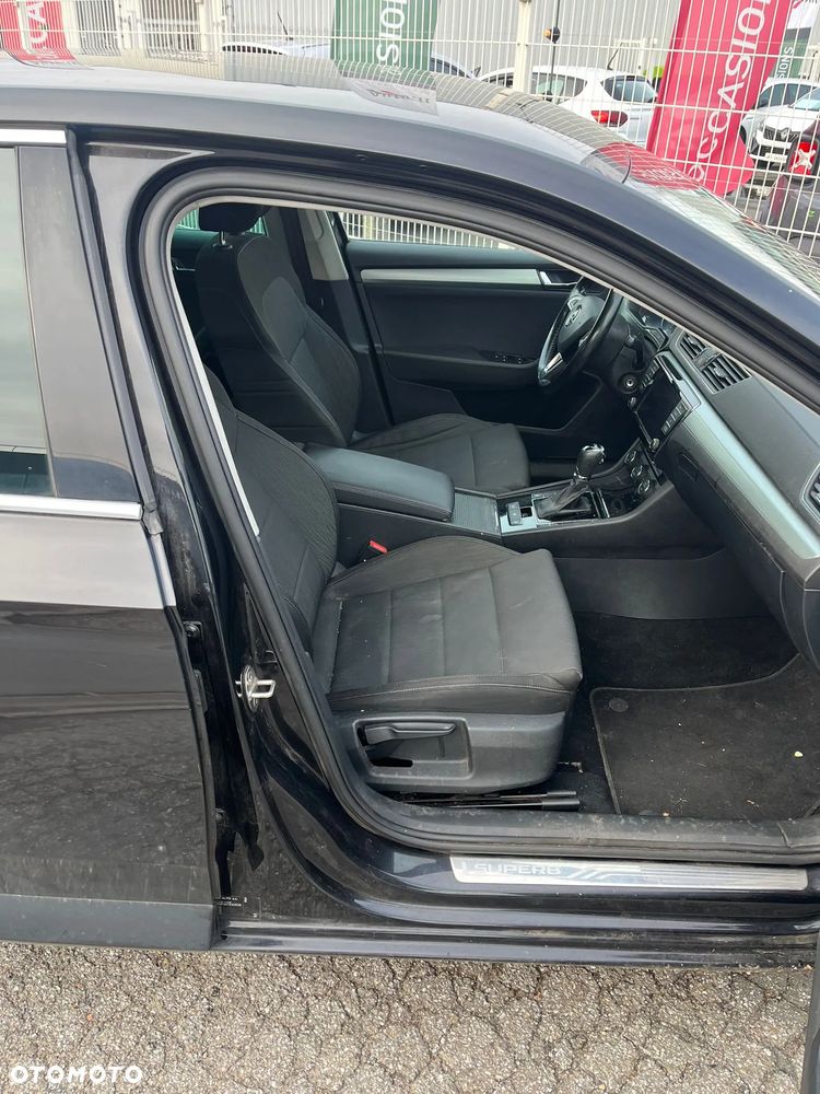 Skoda Superb 2.0 TDI DSG Premium Edition - 3