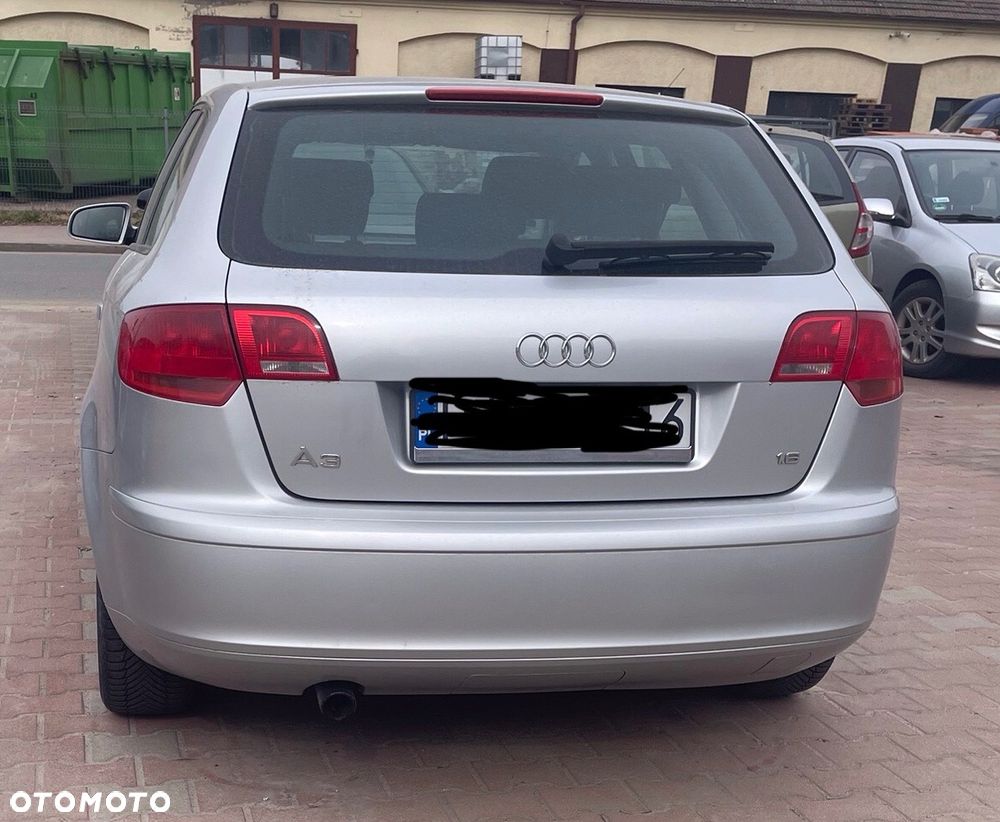 Audi A3 Sportback - 2