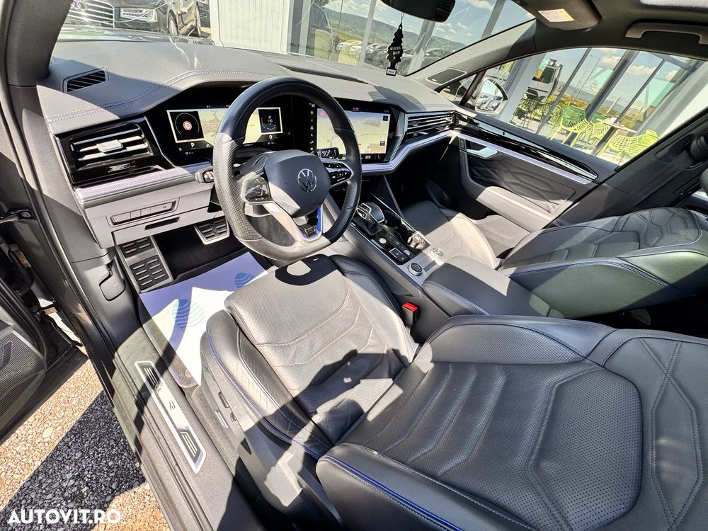 Volkswagen Touareg V6 TSI eHybrid PHEV R - 23