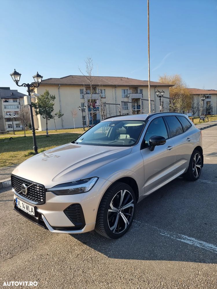 Volvo XC 60 B4 B Plus Dark - 7