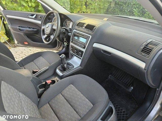 Skoda Octavia - 5