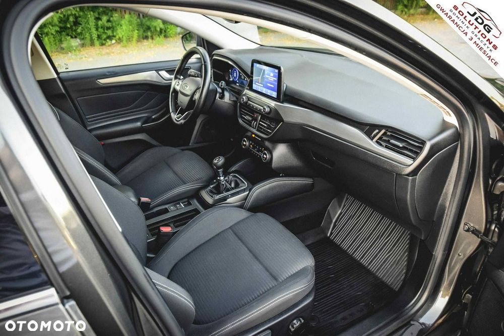 Ford Focus 1.5 EcoBlue STart-Stopp-System TITANIUM X - 31