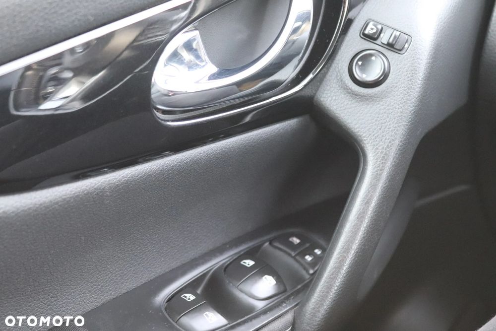 Nissan Qashqai 1.6 DIG-T Acenta - 33