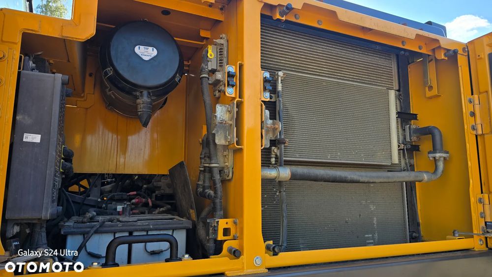 Volvo Ec250 - 16