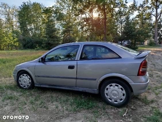Opel Astra - 2