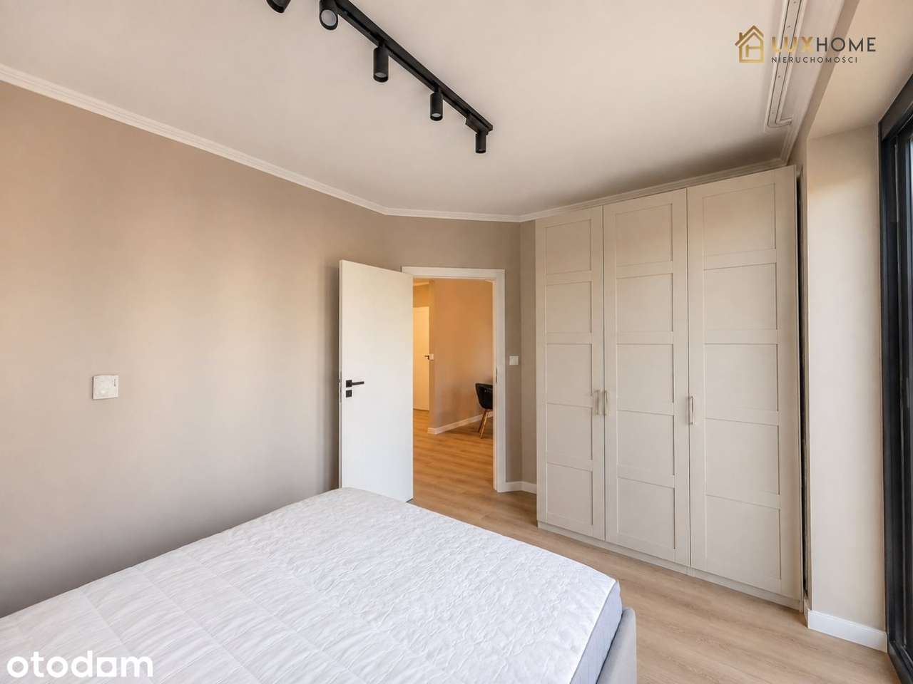 2 pokojowe - Angel City - Nowe