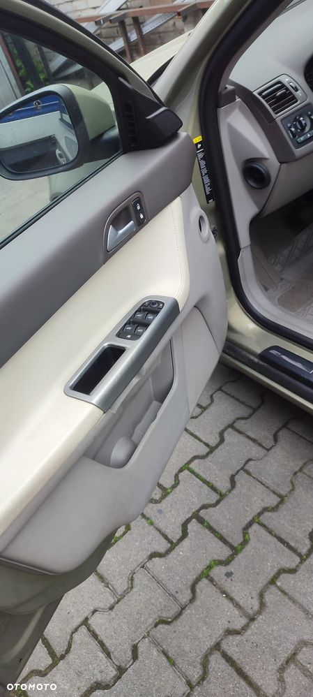 Volvo V50 - 3