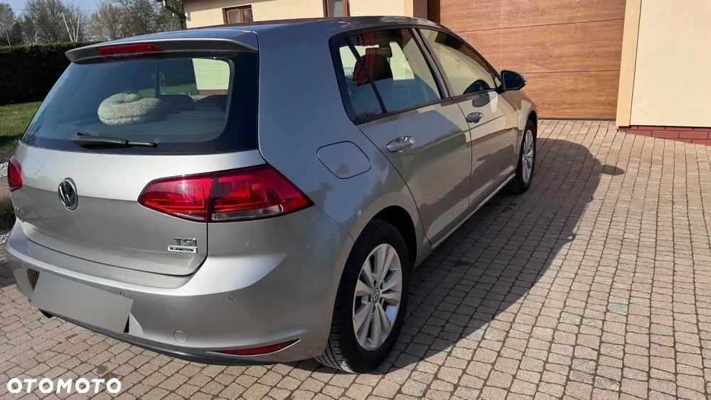 Volkswagen Golf VII 1.2 TSI BMT Comfortline - 4