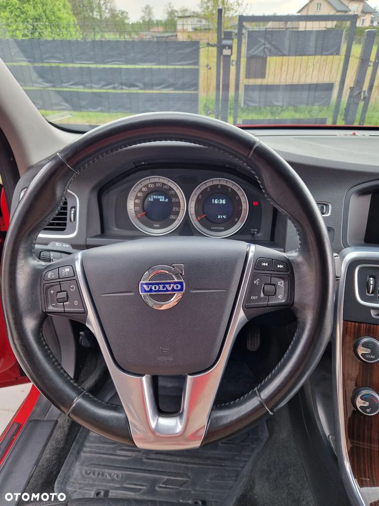 Volvo S60 - 22