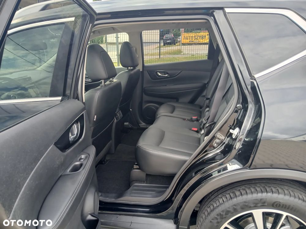 Nissan X-Trail 2.0 dCi Tekna 4WD - 25