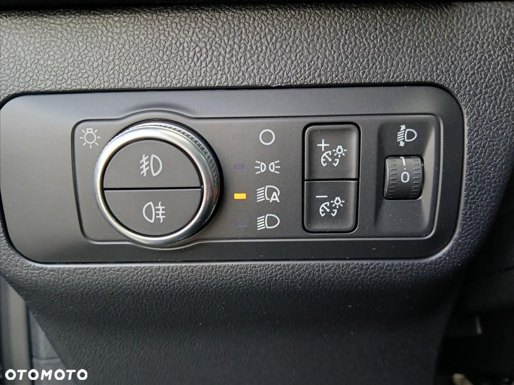 Ford Kuga - 21