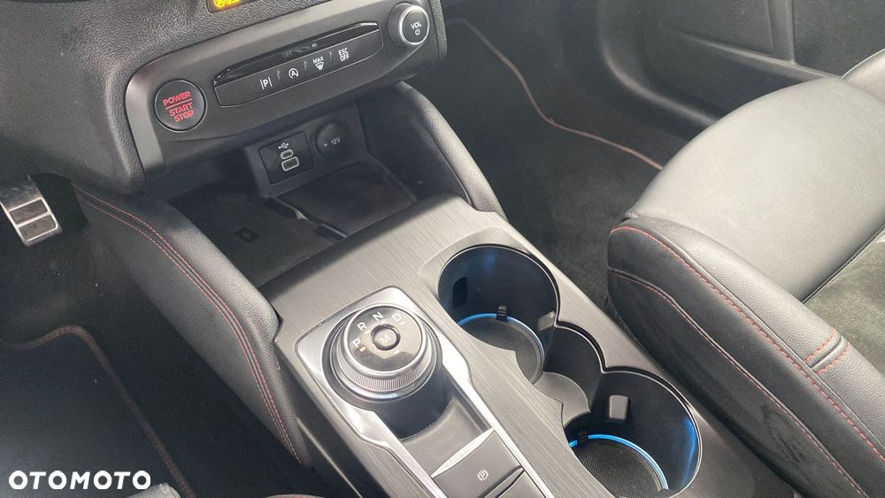 Ford Focus 2.3 EcoBoost ST X - 19
