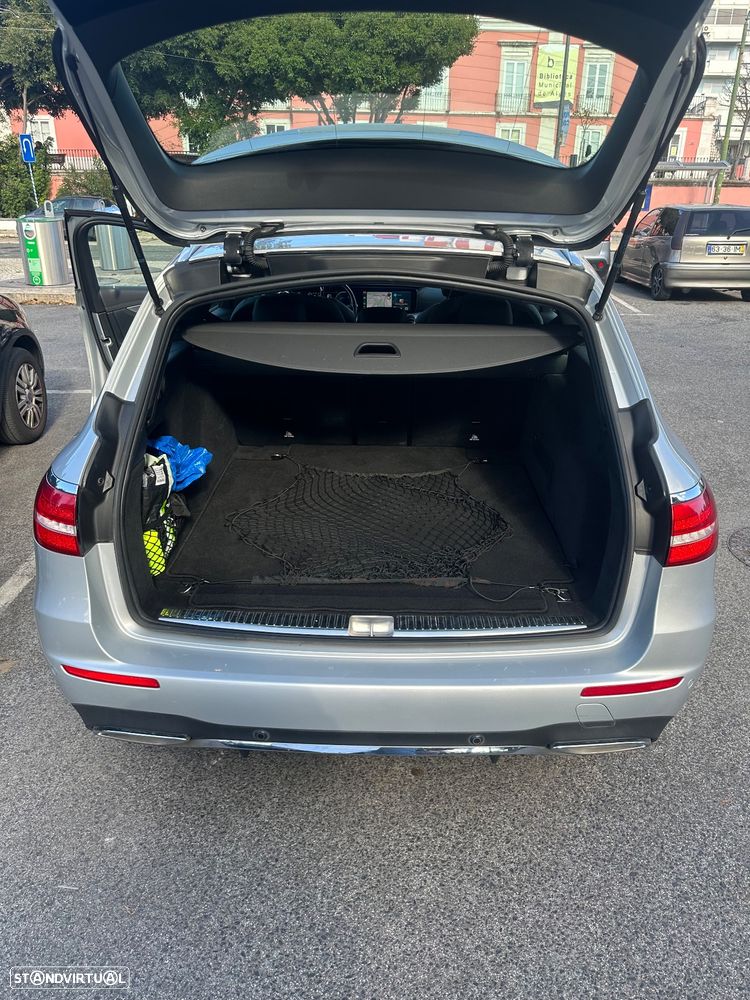 Mercedes-Benz E 220 d AMG Line - 18