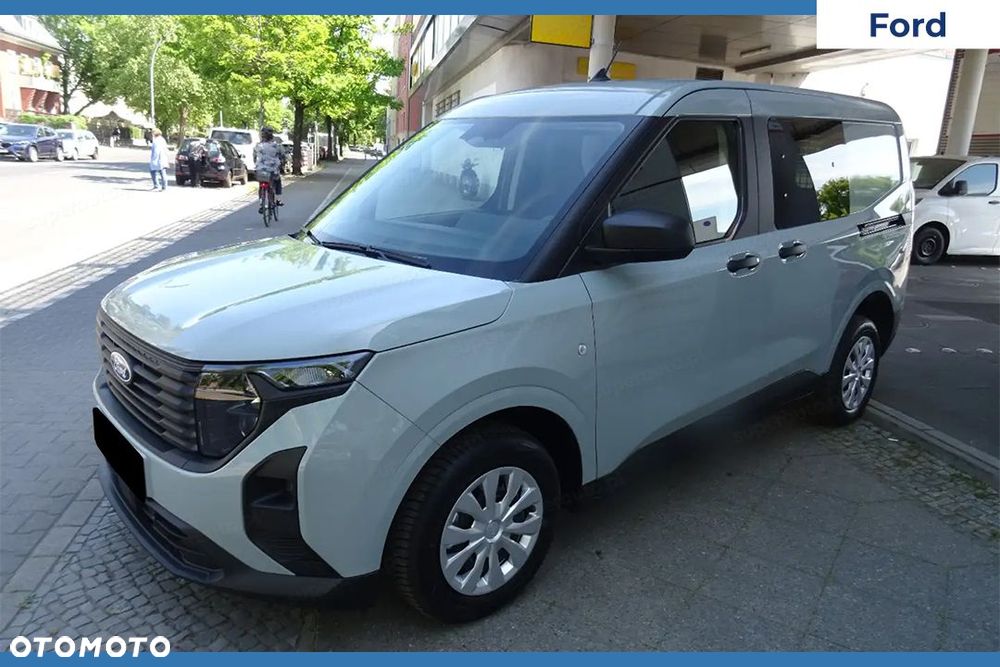 Ford Transit Courier - 4