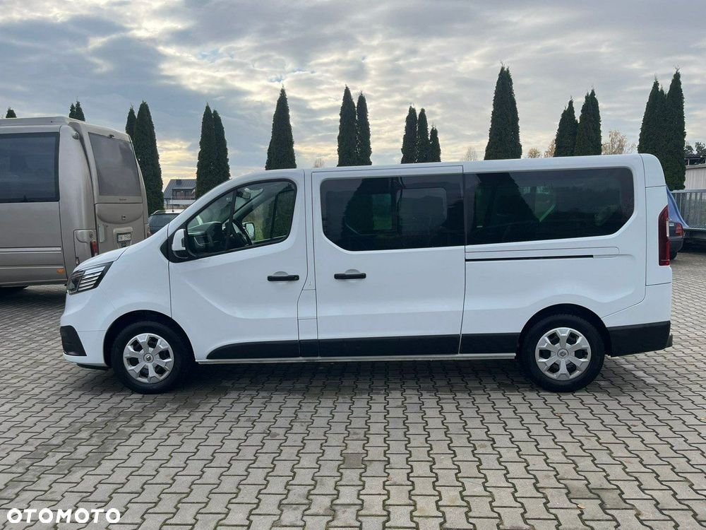 Renault Trafic - 2