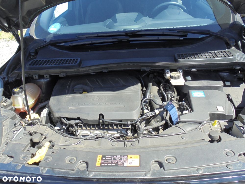 Ford Kuga - 23