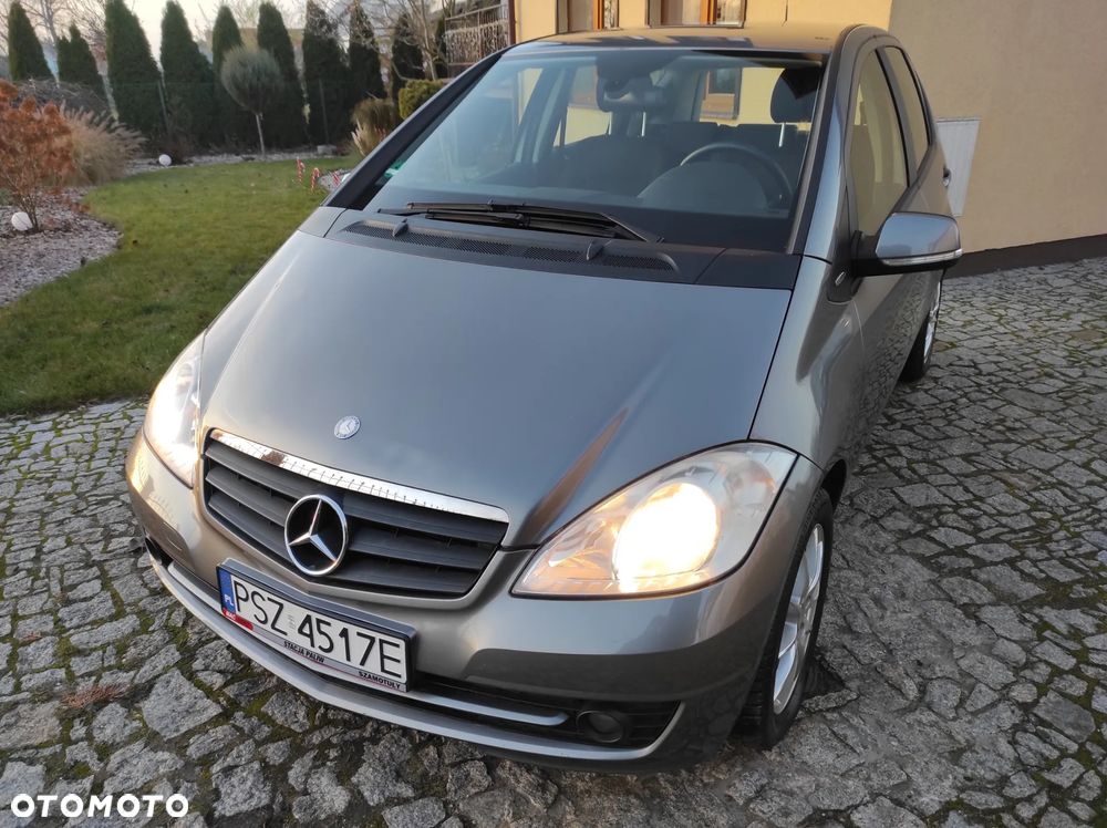 Mercedes-Benz Klasa A 160 BlueEFFICIENCY Special Edition - 2