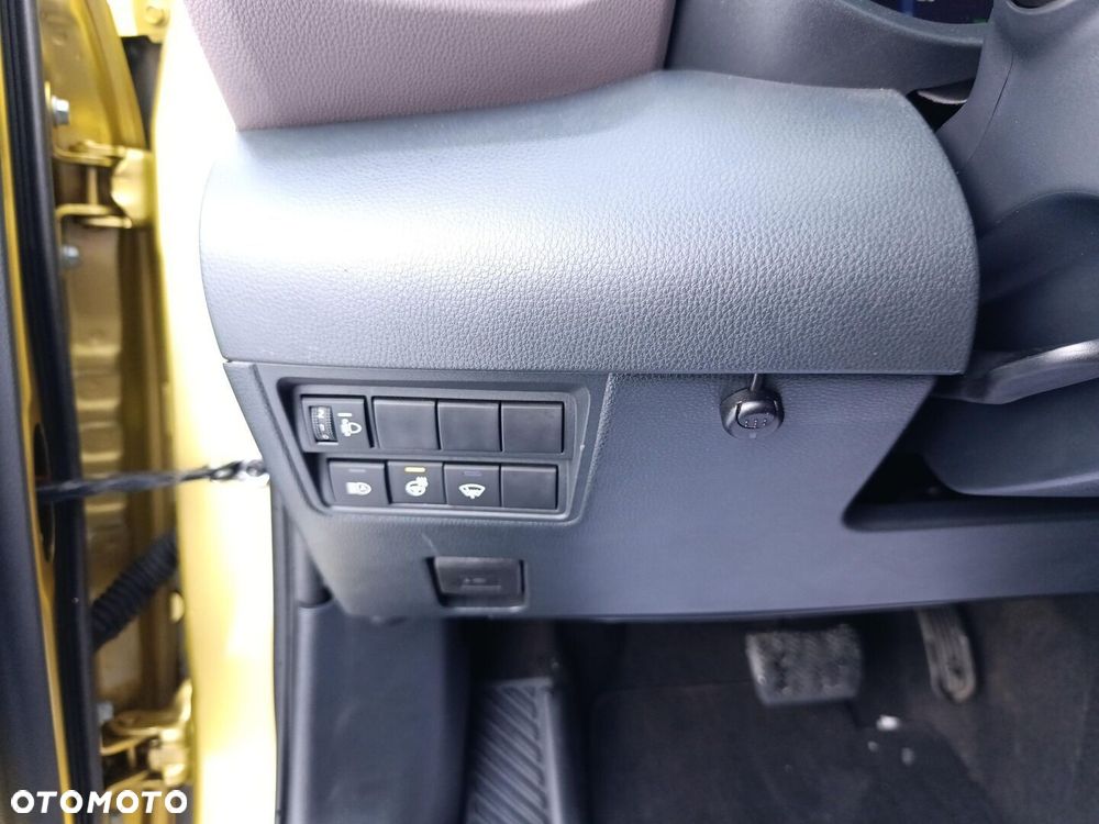 Toyota Yaris Cross - 30