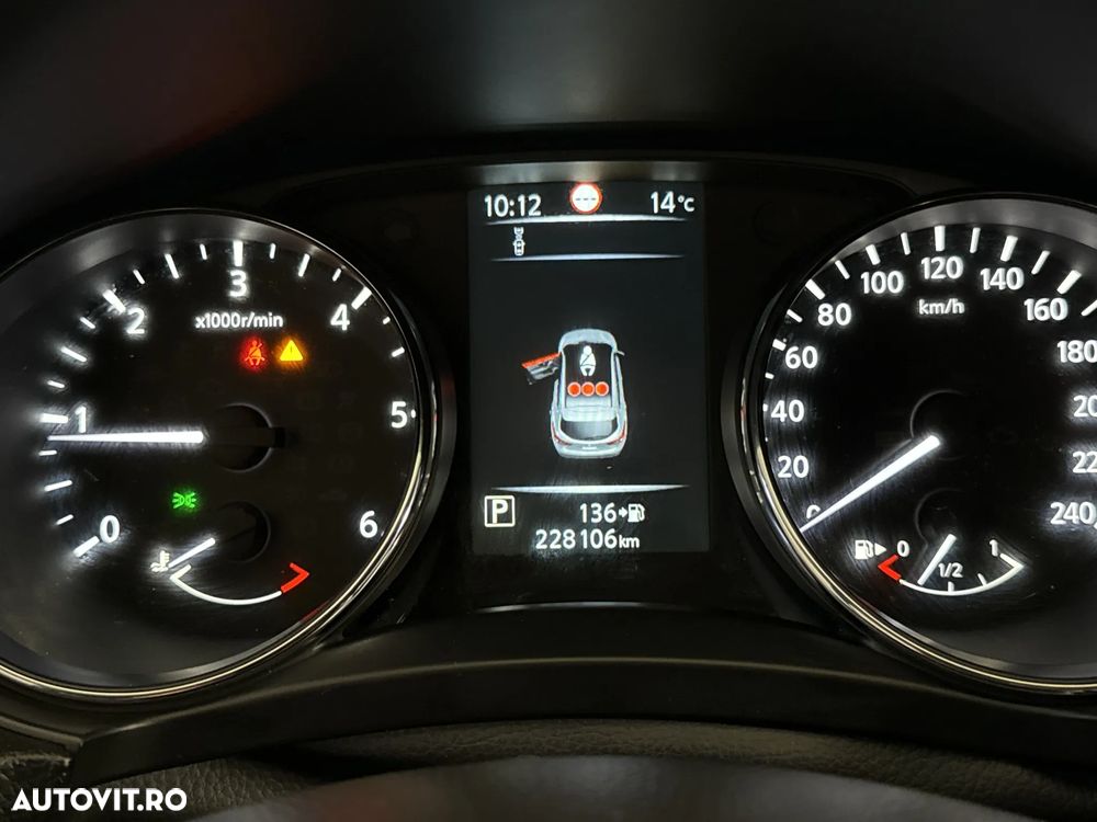 Nissan Qashqai - 11