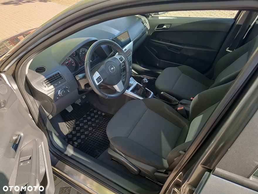 Opel Astra 1.6 - 7