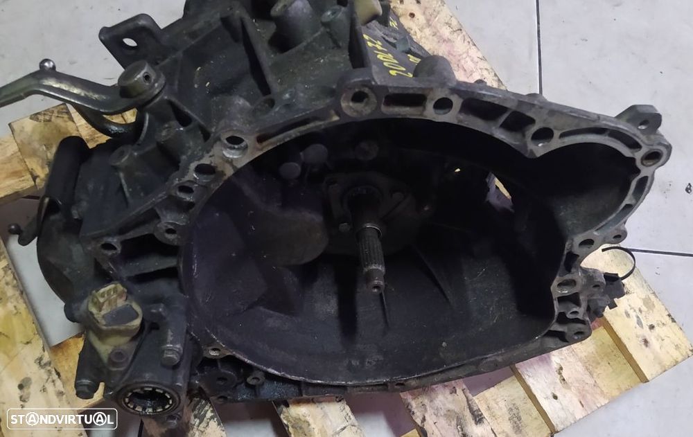 peugeot 206 1.9 D caixa velocidades 20DL72 - 3