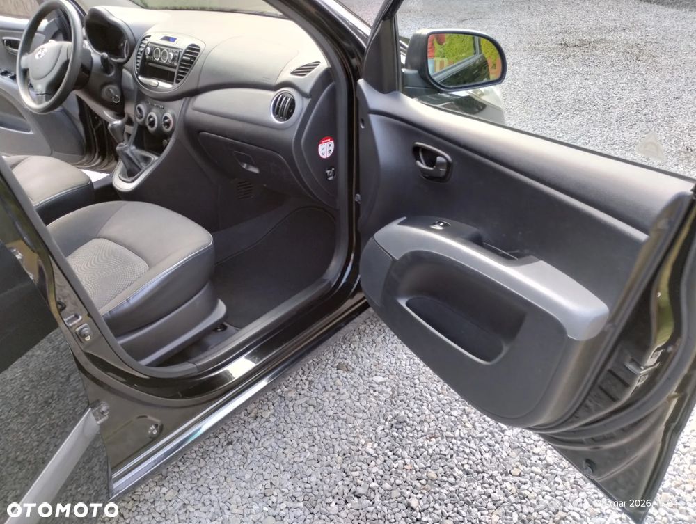 Hyundai i10 1.1 Edition 20 - 30