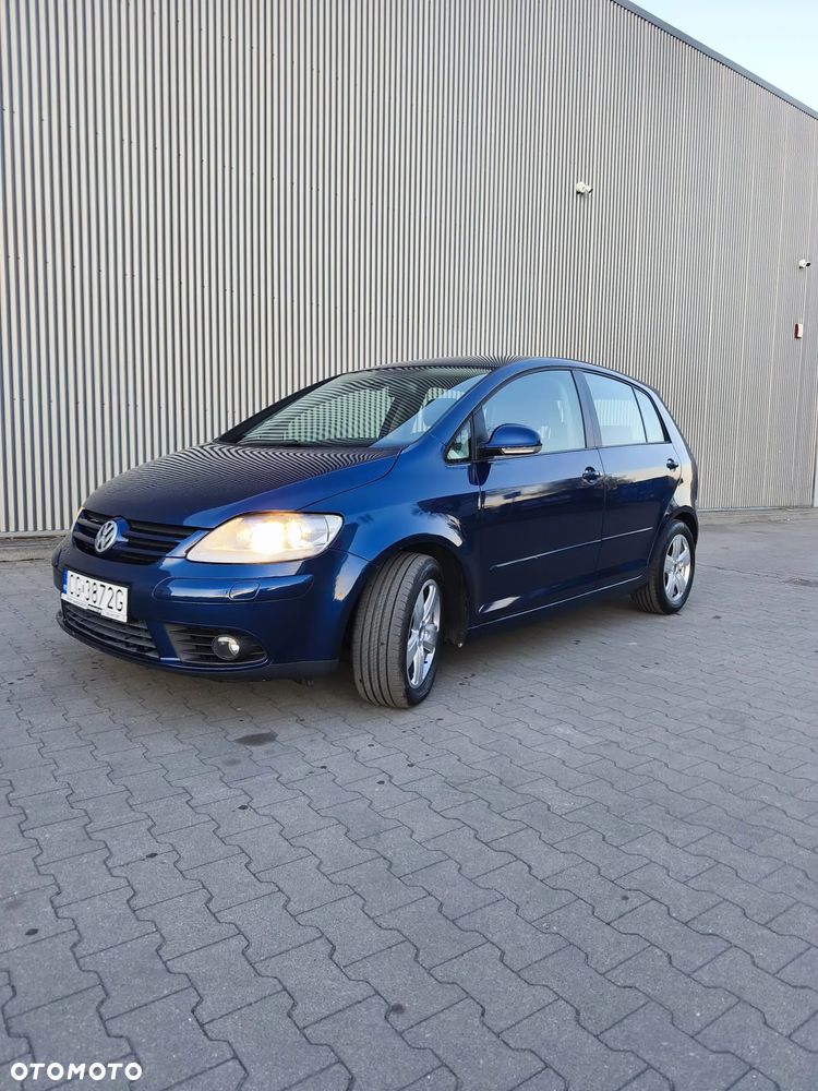 Volkswagen Golf Plus 2.0 FSI Comfortline Tiptr - 1