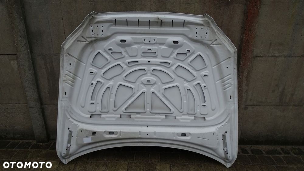 volvo xc60 ii - maska - 8