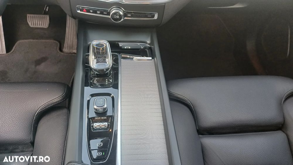 Volvo XC 60 B4 D AWD Geartronic Inscription - 16