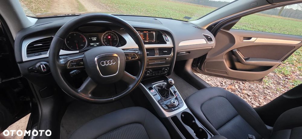 Audi A4 Avant 2.0 TDI - 13