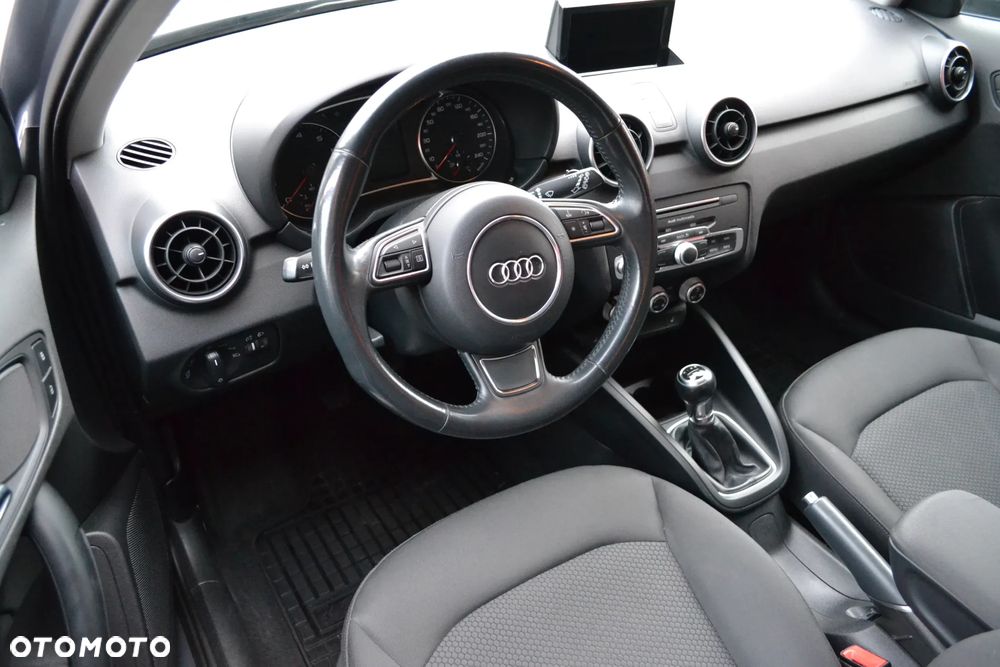 Audi A1 Sportback 1.4 TFSI design - 5