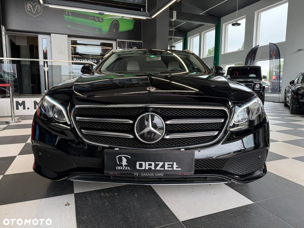 Mercedes-Benz Klasa E - 2