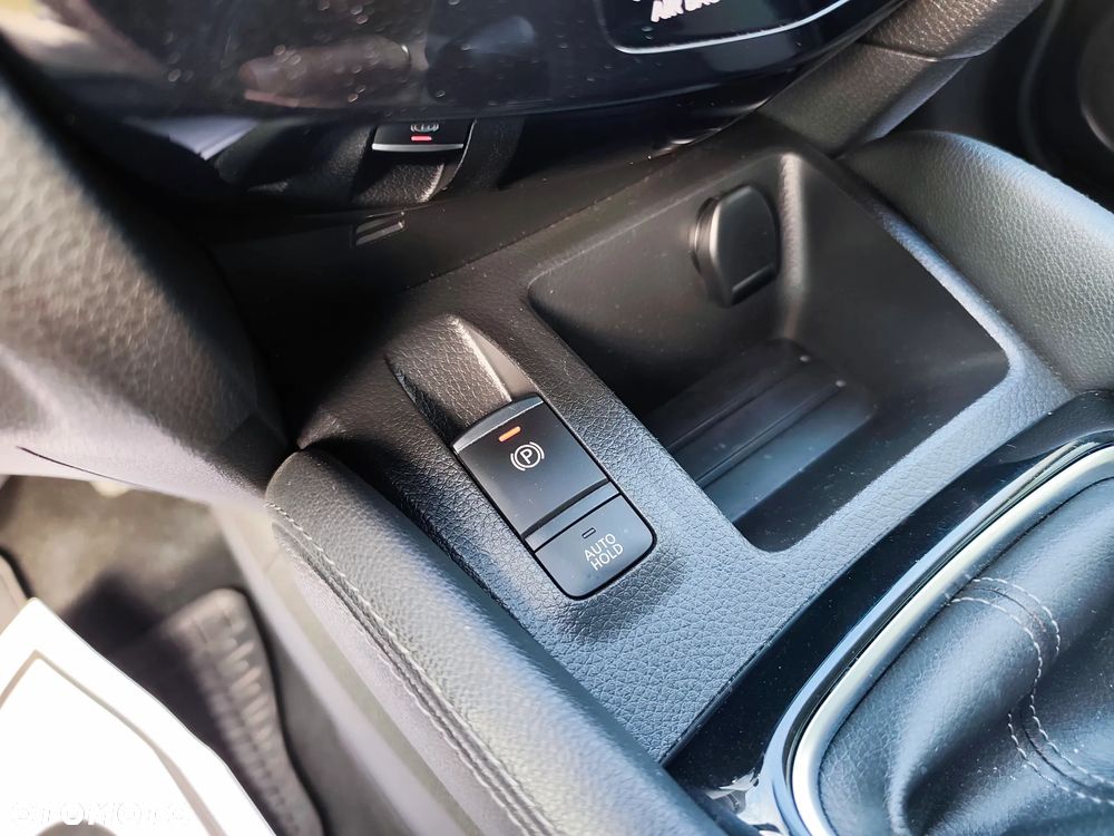 Nissan Qashqai 1.3 DIG-T Acenta EU6d - 13