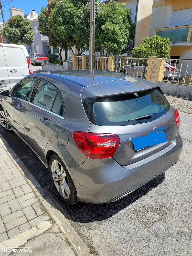 Mercedes-Benz A 180 d 7G DCT - 6